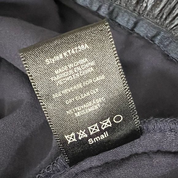 Anthropologie navy blue Feathered Fringe lace sleeveless Top by Greylin size S - Picture 10 of 11